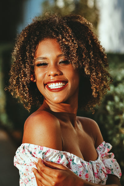 3 Möglichkeiten, stressbedingten Haarausfall zu reduzieren 